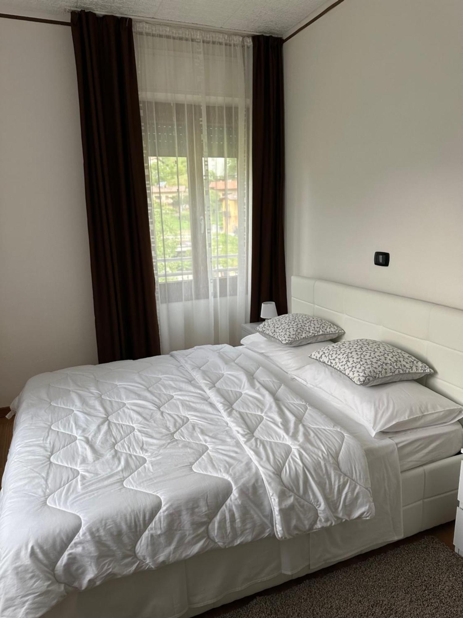 Albergo Al Lago Anfo Exterior foto