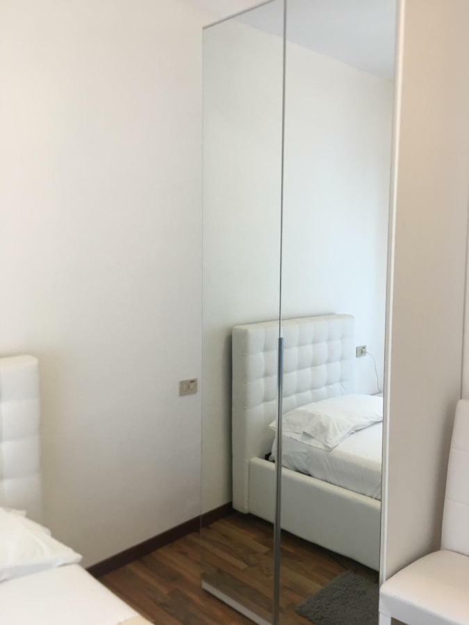 Albergo Al Lago Anfo Exterior foto