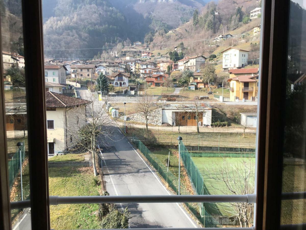 Albergo Al Lago Anfo Exterior foto